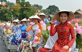 Find tripadvisor traveler reviews of houston vietnamese restaurants and search by price, location, and more. Vietnamese People Are Very Hospitable Are Foreigners S Best Friend
