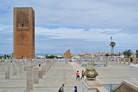 Rabat is de hoofdstad van marokko en ligt aan de atlantische oceaan op de linkeroever van de monding van de rivier bou regreg. Stedentrip Rabat Hoofdstad Van Marokko Wiki Vakantie