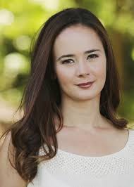 Puppy Kindergarten: The New Science of Raising a Great Dog: Hare, Brian,  Woods, Vanessa: 9780593231326: Amazon.com: Books