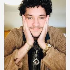 Tanner Luce, Independent Beauty Consultant