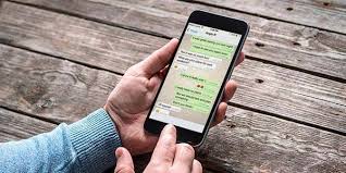 انشاء محادثة وهمية للواتساب Spoof Whatsapp الكثير من الاوقات تشاهد على مواقع التواصل الاجتماعي تشاهد محادثات واتساب مفبرك Messages Whatsapp Message Iphone