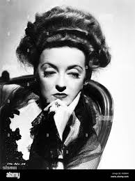 Original Film Title: THE LITTLE FOXES. English Title: THE LITTLE FOXES.  Film Director: WILLIAM WYLER. Year: 1941. Stars: TERESA WRIGHT; HERBERT  MARSHALL; RICHARD CARLSON; PATRICIA COLLINGE; JESSIE GRAYSON. Credit:  RKO/SAMUEL GOLDWYN /