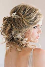 For a short wedding guest hair look worthy of the runway, look no further than. Pin On All Things Wedding