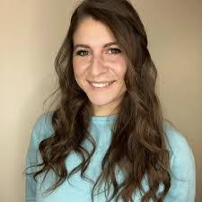 Caitlyn Farrell's Instagram, Twitter & Facebook