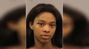 19-year-old charged with robbing couple who gave her ride