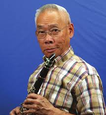 RECOGNIZE THIS ALUMNUS? A publication of Caltech's Office of Gift Planning  WHAT'S INSIDE