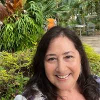 30+ "Amy Crooks" profiles