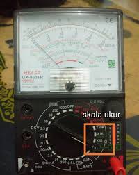 Apabila kita menggunakan multimeter digital maka hasil atau nilai resistansi resistor tersebut akan ditampilkan secara langsung dalam bentuk digit angka sesuai nilai resistor tersebut. Teknik Mengukur Resisitor Menggunakan Multimeter Analog Alicom Bojong