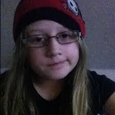 Sarina Miles's Instagram, Twitter & Facebook