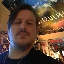 So many girls in their mid 20s are really into men between 40 and 65+ years  old, but we don't dare to say it for fear of being made fun of. I'm