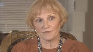 Elsa Ross's Instagram, Twitter & Facebook