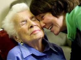 WWII female pilot tours the past
