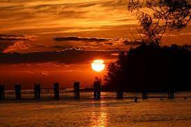 Sunset By The River By Ana Annie Danesh At Steveston Richmond Bc Steveston Stevestonrealestate Seanlawson Sunset Beautiful Sky Weather Photos