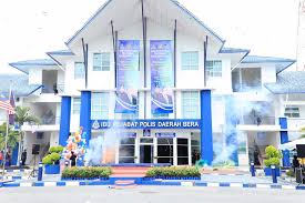 Ibu pejabat polis daerah (ipd) johor utara, skudai johor. Ahmad Zahid Hamidi Twitterren Merasmikan Ibu Pejabat Polis Daerah Bera Pahang Pdrmsia Mbpahang Ismailsabri60 Kdnputrajaya