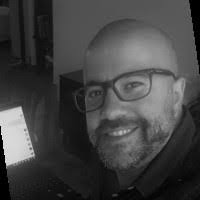 2400+ perfiles de «Llana»