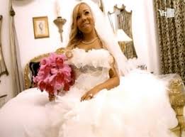 T I And Tameka Tiny Harris Celebrate Wedding Anniversary With Beautiful Photos And Video Did The Xscape Singer Agree To An Open Marriage Celebrity Wedding Dresses Wedding Dress Fails Glamorous Wedding