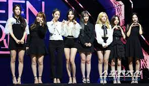 Why did lovelyz cover brown eyed girls for queendom? Lovelyz Global On Twitter News Pics 190826 Lovelyz Mnet Queendom Press Conference