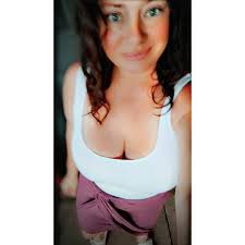 Keep watering yourself 💧🌱 The next version of you is powerful! 🌻