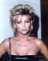 My Fave 80 S Hair Style On Lisa Hartman I Would So Do This Today 80s Hair Styles 80s Hair Hair Styles