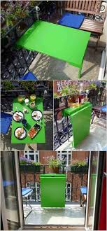 En premier lieu, vous retrouvez la table de balcon en bois rabattable de la marque deuba, qui s'affirme, avec des produits très intéressants pour l'extérieur. Fabriquer Une Armoire Murale Et Table Rabattable Balcon Diy Fabriquer Une Armoire Table Rabattable Parement Mural