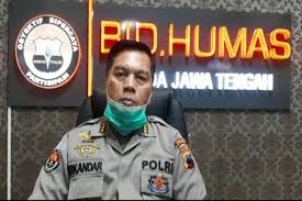 Untuk download vektor logo polda jawa tengah silahkan klik di sini. Polda Jateng Dalami Kecelakaan Kapolsek Di Rembang Hukum