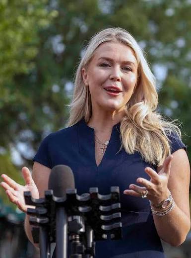 LEAVITT SHARES ADVICE: Outgoing White House Press Secretary Karoline Leavitt  shared her advice for whoever steps into the role next with NEWSMAX White  House Correspondent Mike Carter.