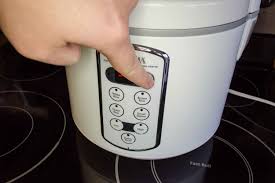 Near east couscous in rice cooker. How To Cook Couscous In A Rice Cooker 2bstronger Com