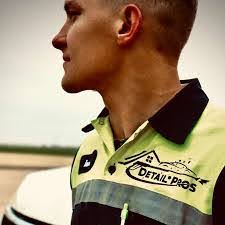 Ian Velarde's Instagram, Twitter & Facebook