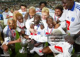 Image result for tbn:if9L2sMjE_ET9M::www.trophees-denis.com/wp-content/telechargements/coupes.jpg