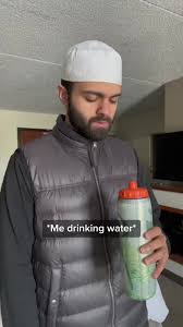 The sunnah way to drink water 😂 #muslim #muslimtiktok #islam #arab #desi  #viral #tiktok #fyp #foryou #foryoupage