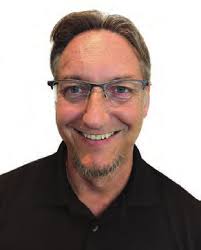 Win Awenen Nisitotung