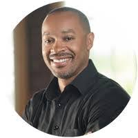 Lilly Pearson's Instagram, Twitter & Facebook