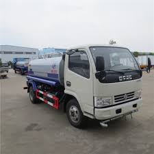 Fungis tangki mixer ini mirip dengan homogenizer. Truk Tangki Air Dongfeng 4000 Liter Harga Rendah Truk Tangki Air Dongfeng 4000 Liter Pembelian