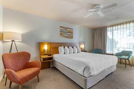 With over 20 years of industry experience, the team at phoenix electricians today is proud to serve the electrical repair and installation needs of our friends and neighbors. Papago Inn Ascend Hotel Collection In Scottsdale Az Book Now