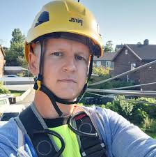 My first attempt at self portrait at home I used a Godox A200 pro with a  magshere