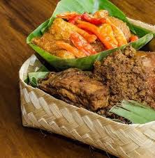 Minuman es timun serut selasih. Gudeg Makanan Tradisional Asal Yogyakarta Semua Halaman Bobo