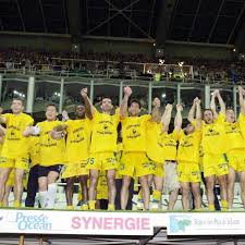 Les nantais sont à dijon. Raynald Denoueix J Avais Affaire A Des Mecs Intelligents Vingt Ans Apres Le Titre Du Fc Nantes L Equipe
