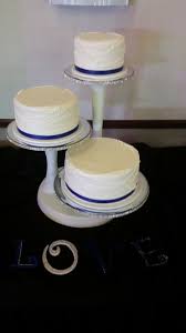 42 stand wedding cakes ranked in order of popularity and relevancy. Wedding Cake Stand Rentals