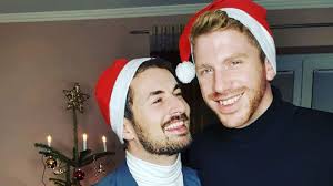 Nicolas puschmann und lars tönsfeuerborn haben sich anfang november überraschend getrennt. Prince Charming Paar Lars Und Nico Feiern Xmas Zusammen Promiflash De
