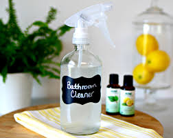 diy bathroom cleaner disinectant spray