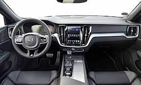 Original volvo s60 v60 2012/2019 r design badge (grille) 31322292 new grille. Volvo V60 R Design Kombi Im Sportanzug Autogazette De