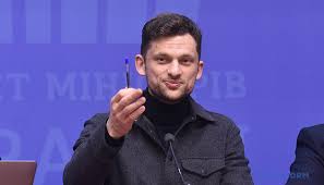 Join facebook to connect with дмитро дубілет and others you may know. Dubilet Podrobno Obyasnil Kak Kabmin Poschital Ukraincev