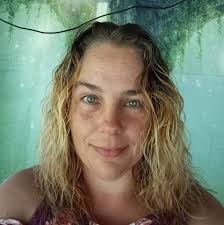 My head hurts.. too much noise; hurts my ears. overwhelmed scared self  doubt some fear...??winging it came through years of dark night not quite  home yet...anyone know what's happening