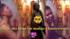 Yadda wasu yan mata suke nuna sha war cin gindi a makaranta. Bidiyon Mata Yan Madigo Zo Ki Ci Ni Hausawa Yan Madigo Sunyi Vidiyan Batsa