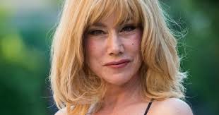 Nancy Brilli confessa: "Ho rotto una gamba a Ivano Fossati”