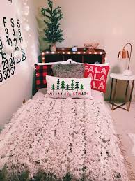 These fabulous christmas bedroom decor ideas will help get your home ready for the holiday season! Diy Holiday Room Decorations Click For Youtube Vid Diy Holiday Christmas Decor Holiday Room Christmas Room Christmas Dorm Decorations