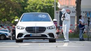 An 365 tagen im jahr, rund um die uhr aktualisiert, die wichtigsten news auf tagesschau.de. Kardinal Marx Bietet Papst Seinen Rucktritt An 1 1