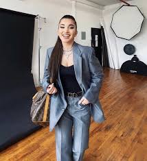 Radist12 2 января 2020, 17:53:53. Enisa Biography Real Name Age Songs And Net Worth Contents101 Songs Net Worth Biography