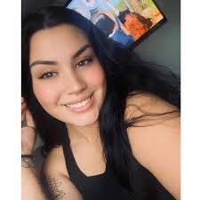 Anna Baca's Instagram, Twitter & Facebook