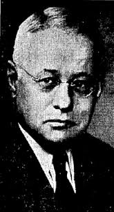 Edward Batchelor's Instagram, Twitter & Facebook